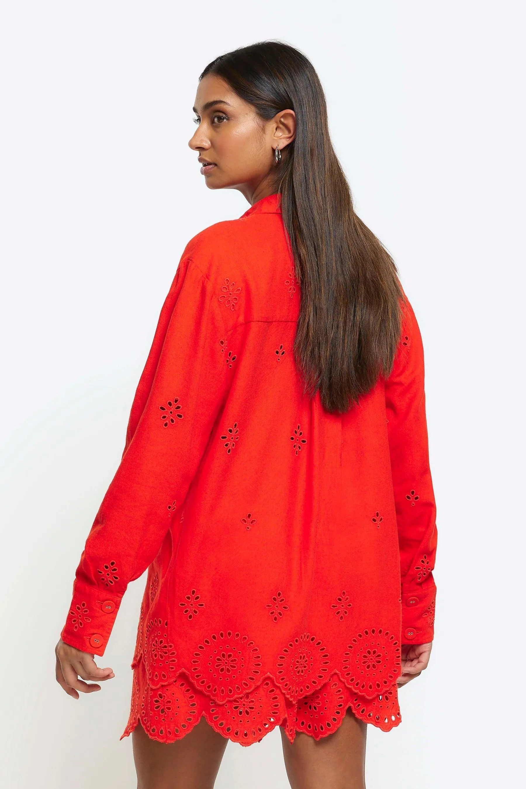 River Island - Camicia in lino e pizzo sangallo